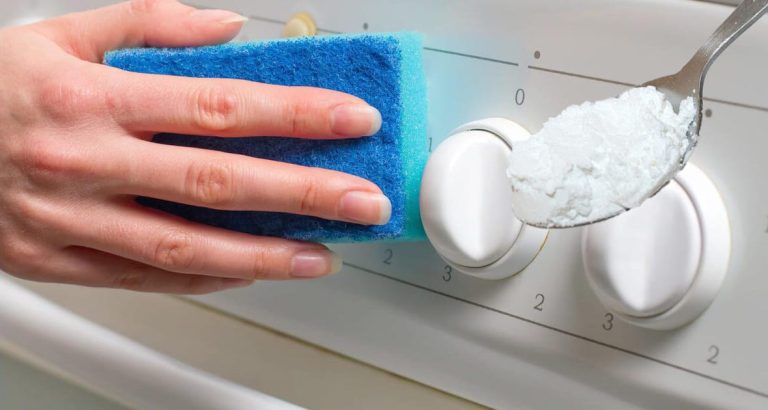 Как почистить ручки на газовой плите от липкого жира: самые эффективные способы!