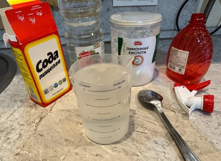 Никогда бы не поверила, что такой простой состав отмывает всё до блеска за 5 минут