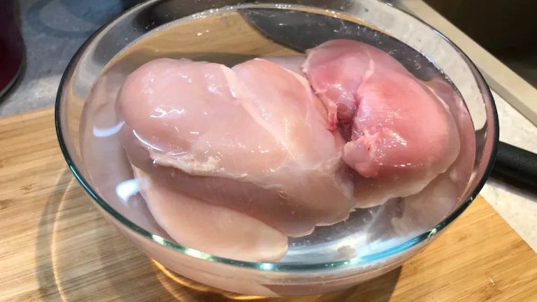 Как из магазинной курицы «выгнать» всю химию: совет мне дал работник мясокомбината Расскажу и покажу зачем я это делаю!