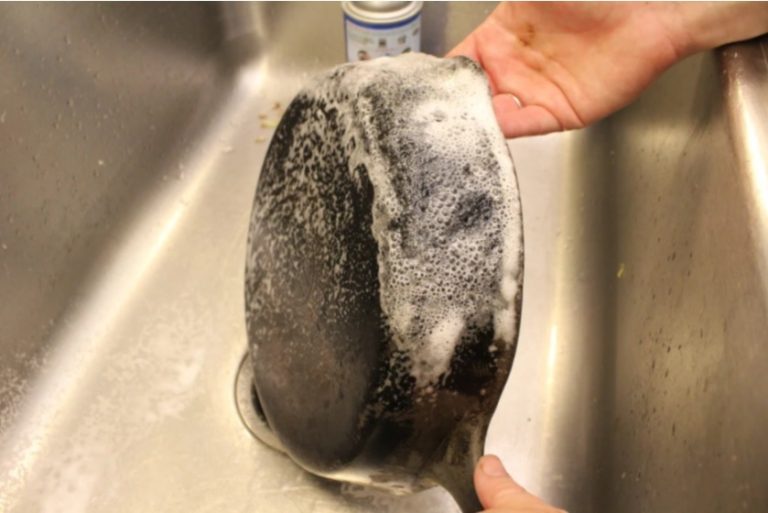 Без проблем очищаю сковороду от нагара, моя хитрость, делюсь!