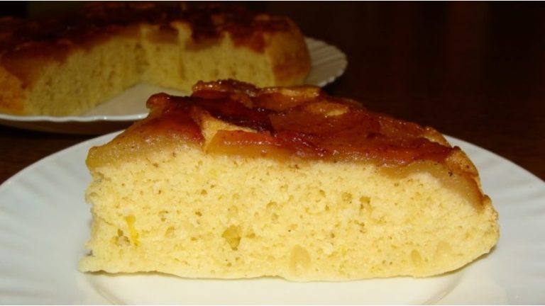 Пирог с 1 яйцом на сковороде – мягкий, пышный, вкусный пирог без миксера и духовки!