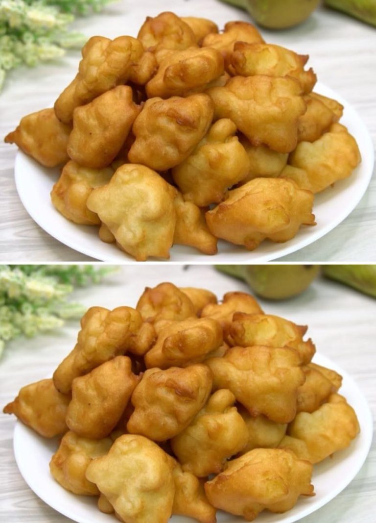 Яблочные воздушные и вкусные пончики за 15 минут. Перемешиваю все ложкой и на сковороду