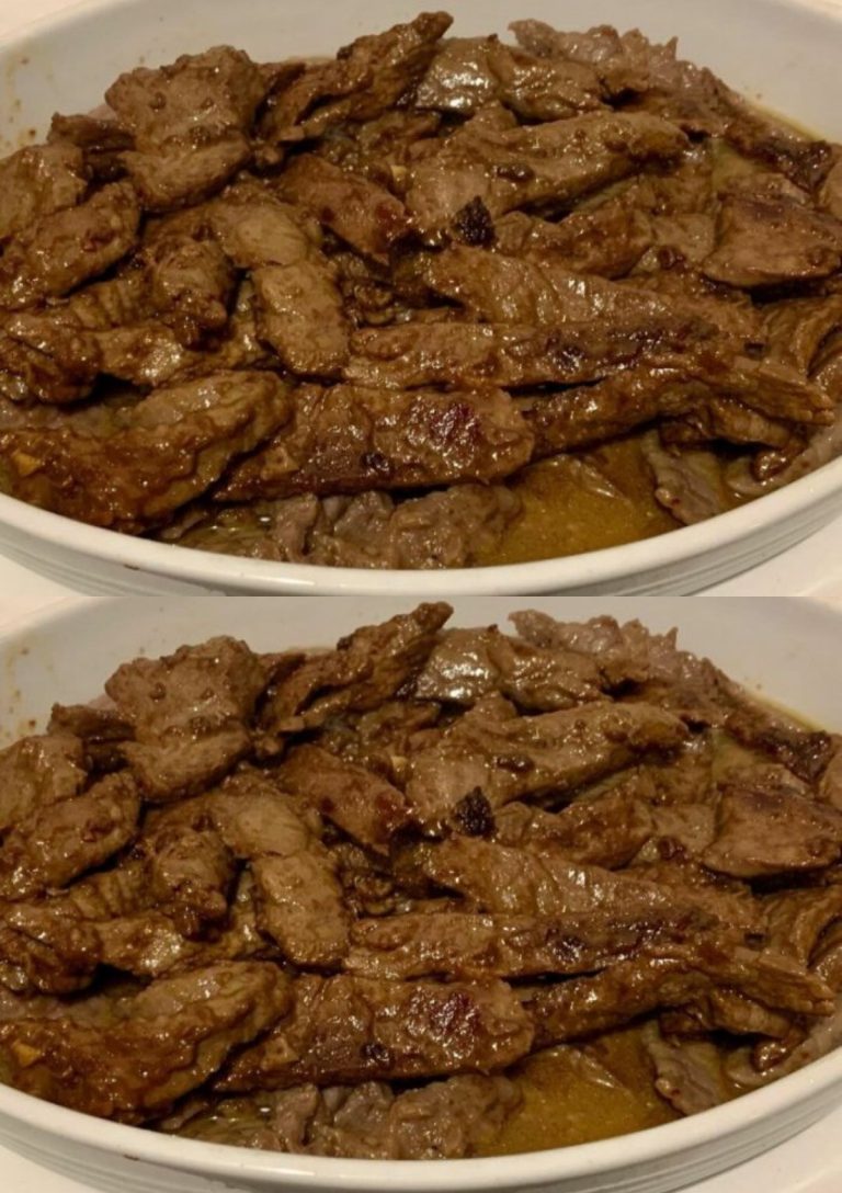 Как готовят говядину турки, что она во рту тает. Всё просто: мясо, масло, лук!