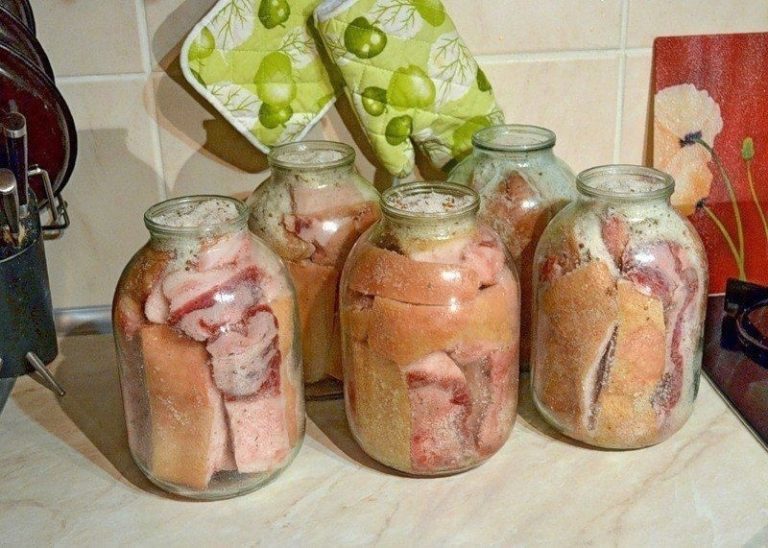 Засолки сала в рассоле в банке! ДОЛЖНО БЫТЬ В КОПИЛКЕ КАЖДОЙ ХОЗЯЙКИ!