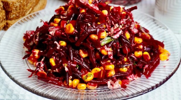 Беру 2 свеклы и банку кукурузы. Самый вкусный салат из свеклы за 5 минут