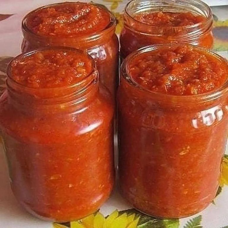 АДЖИКА из КАБАЧКОВ! С варёной картошечкой, да и просто с хлебом…