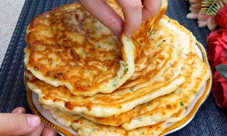 Вся семья просила повторить на завтрак. Хачапури на кефире за 15 минут: просто и вкусно