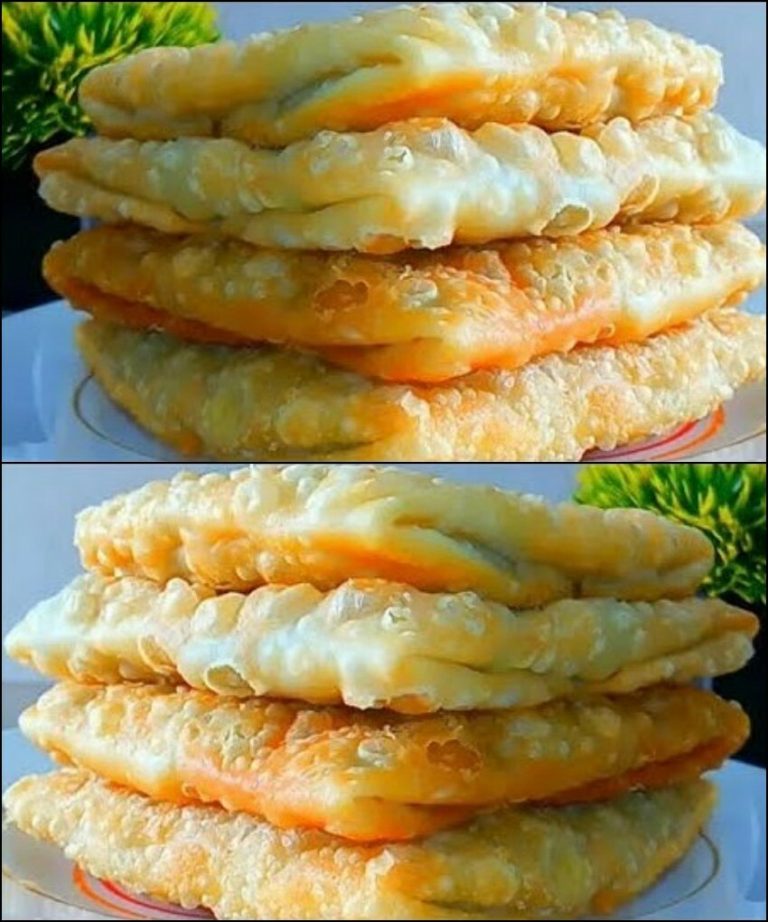 Мука и кипяток, я не успеваю их готовить. Лучше чем пицца и чебуреки: быстро и вкусно на сковороде!