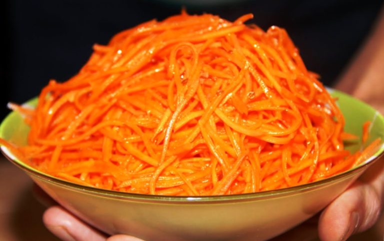 Морковь по-корейски. Такую продают только на рынке: рецепт в домашних условиях!