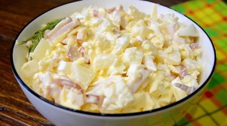 Праздничное блюдо: сочный, яркий и необычный салат. Рецепт за 10 минут!