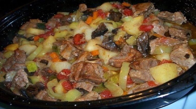 Жаркое в духовке. Это всегда очень вкусно!