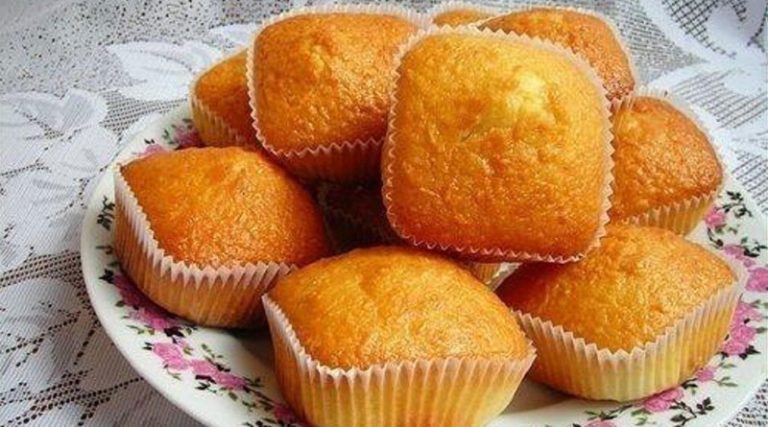 Вкусные кексы со сгущенкой: Готовятся быстро и просто