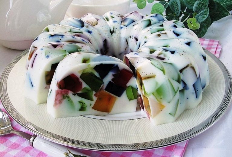 Торт Битое стекло на сметанном желе!