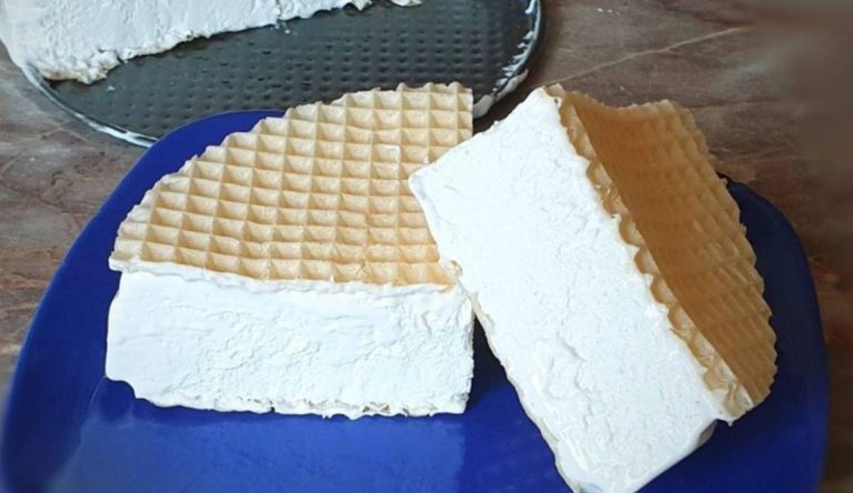 Взбила сливки со сгущенкой и заморозила. Вкусное мороженое «Пломбир» в домашних условиях!