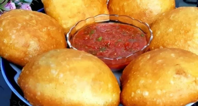 Беляши, как пух на мягком и воздушном тесте. Сама продавщица поделилась рецептом!