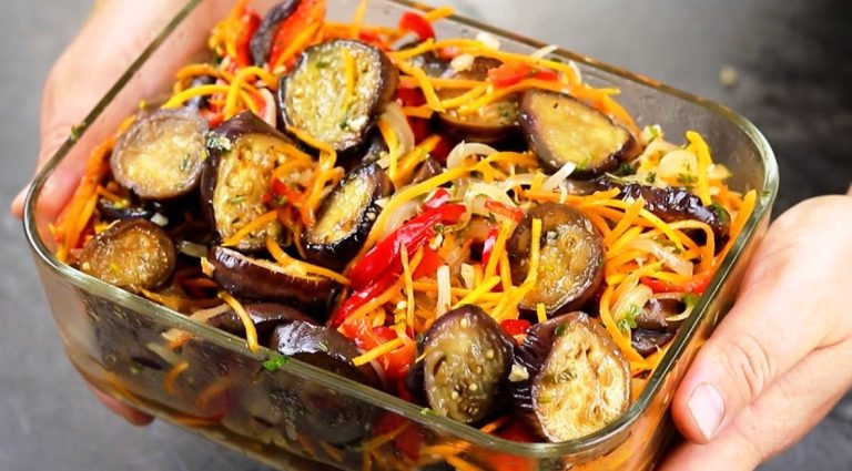 Закуска разлетаются на ура. Вкусный рецепт: маринованные баклажаны!