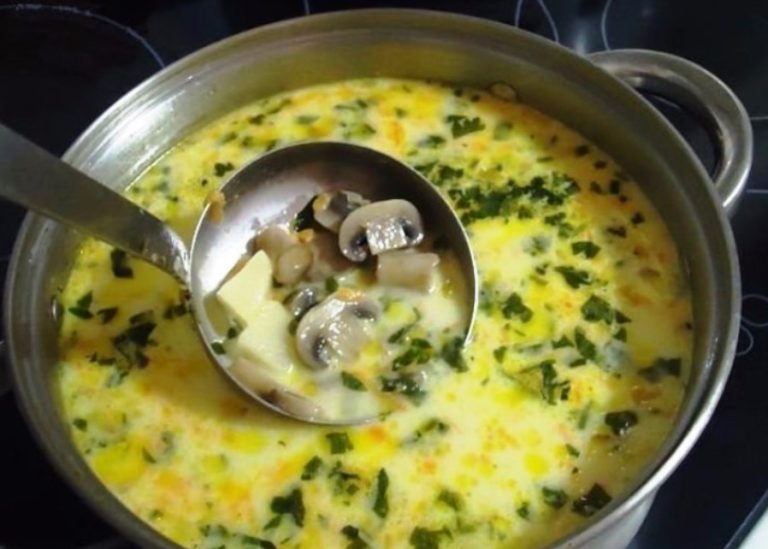 На радость каждому гурману! Самый вкусный сливочный суп с грибами!