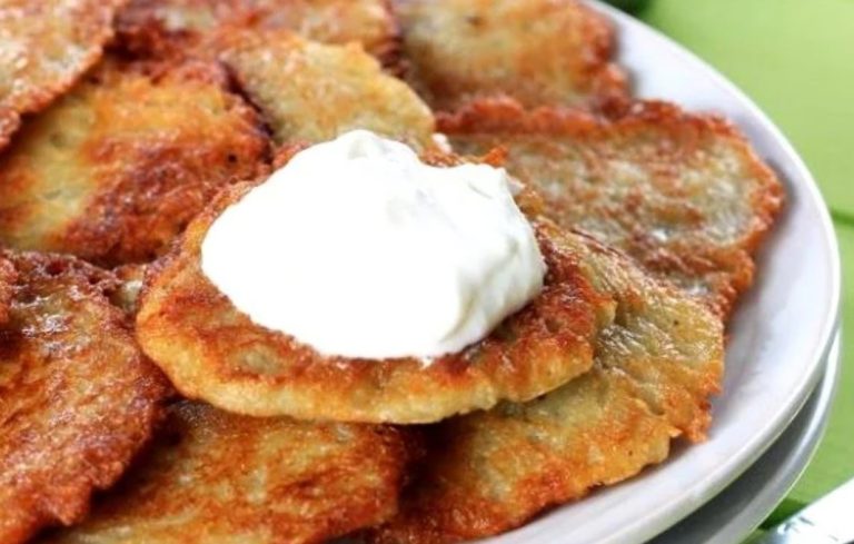 Удивительные драники! Рецепт без муки и яиц — нежные, как мамины пирожные: секреты приготовления!