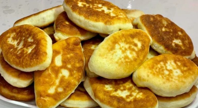 Папа съедает за вечер. Пирожки готовим только такие: рецепт простого теста!