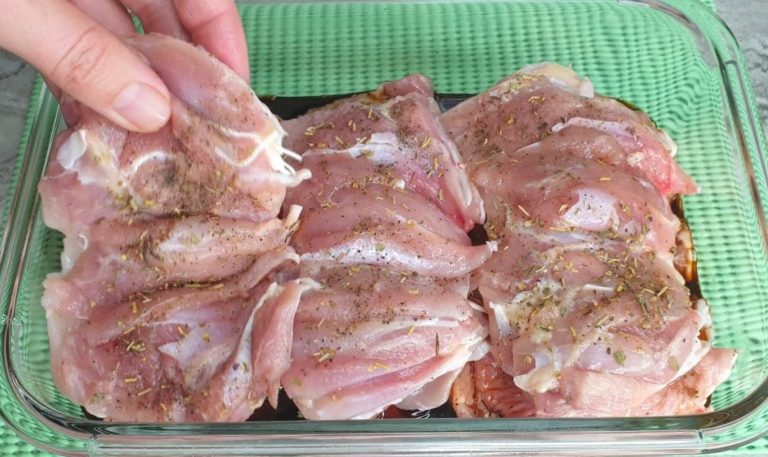 Сестра из США подсказала: вкусный ужин из простых продуктов. Такую курицу я еще не ела!