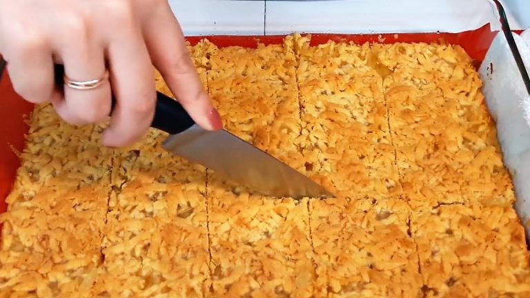 К чаю за считанные минуты! Пирожное из самых простых и доступных ингредиентов!