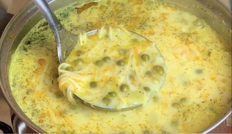 Беру банку горошка и готовлю вкуснейший суп за 20 минут из доступных продуктов: делюсь рецептом!