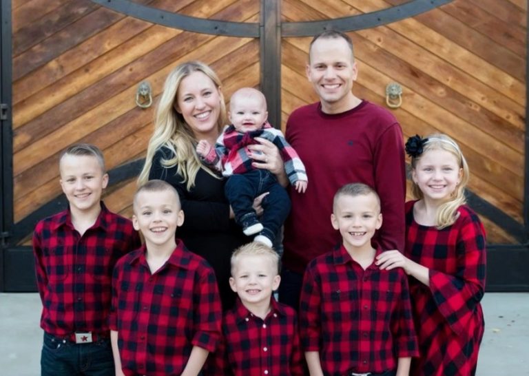 Мой муж оставил нашу семью, где нас было четверо, ради другой женщины. Прошло три года, прежде чем я снова столкнулась с ними, и это было невероятно удовлетворительно.