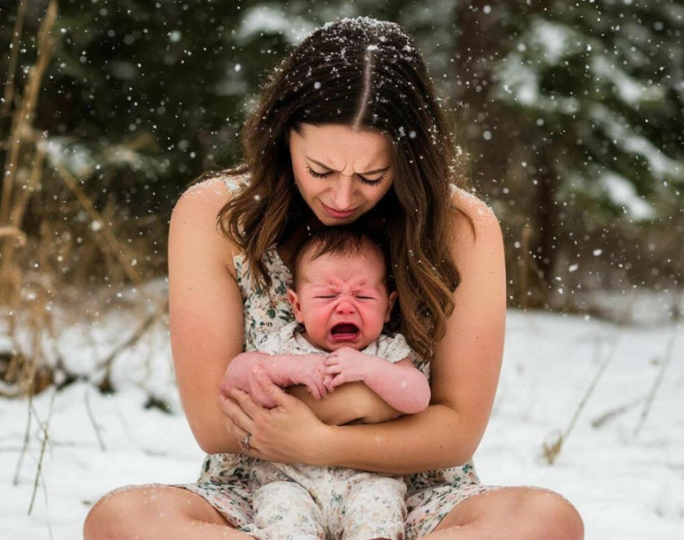 Свекровь выгнала Вику с малышкой на руках из дома. А когда вернулся муж Вики из командировки…