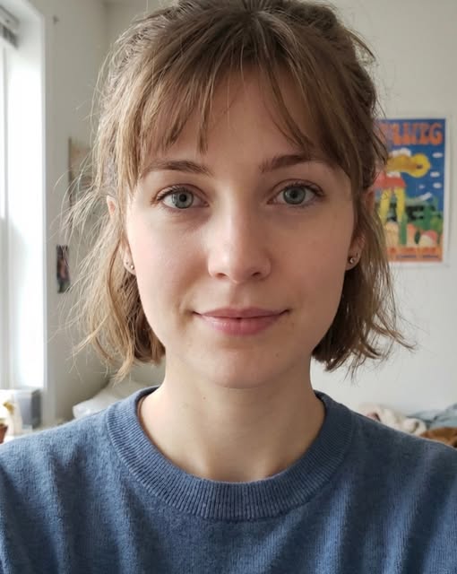 Одна сотрудница всё время пыталась свалить на меня свои отчёты. Я переслала её просьбу нашему начальнику с пометкой: «Пожалуйста, помогите Марии, она не справляется»…