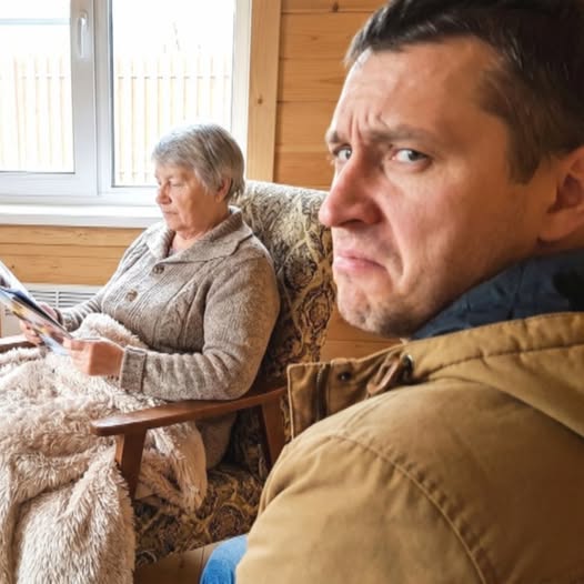 Поживешь на природе, а карточку мы себе оставим, незачем тебе в деревне деньги🧐🧐🧐